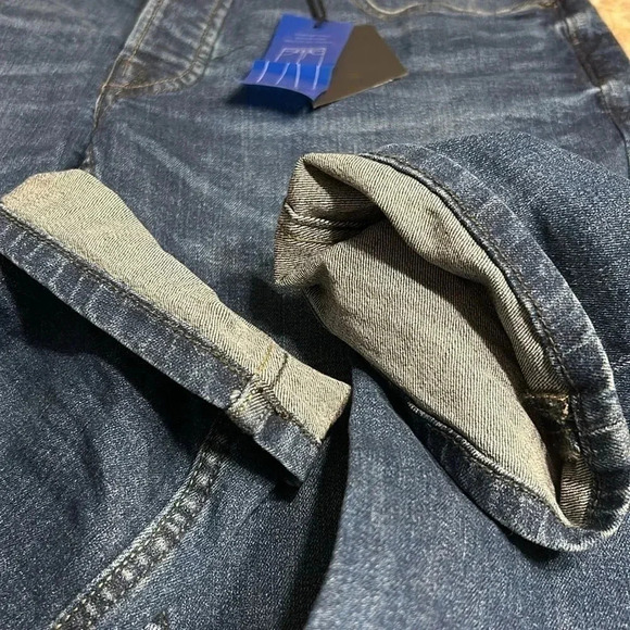 30” X 32” ONLY & SONS Regular denim blue jeans . Button fly .Embellished buttons - Picture 10 of 10